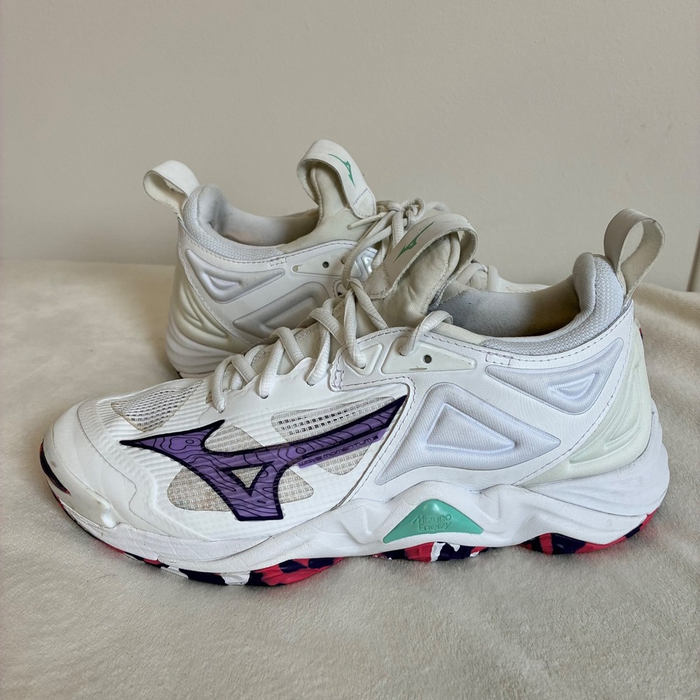 Mizuno Wave Momentum 2 Volleyball Shoes White Purple Womens 8.5 V1GC231220